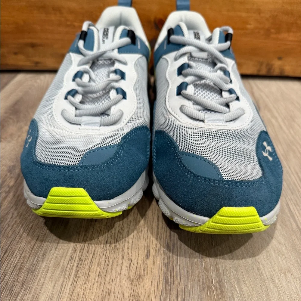 UNDER ARMOUR MEN'S UA CHARGED VERSSERT SPIKE GREY‎ GREEN SHOES Size 11.5